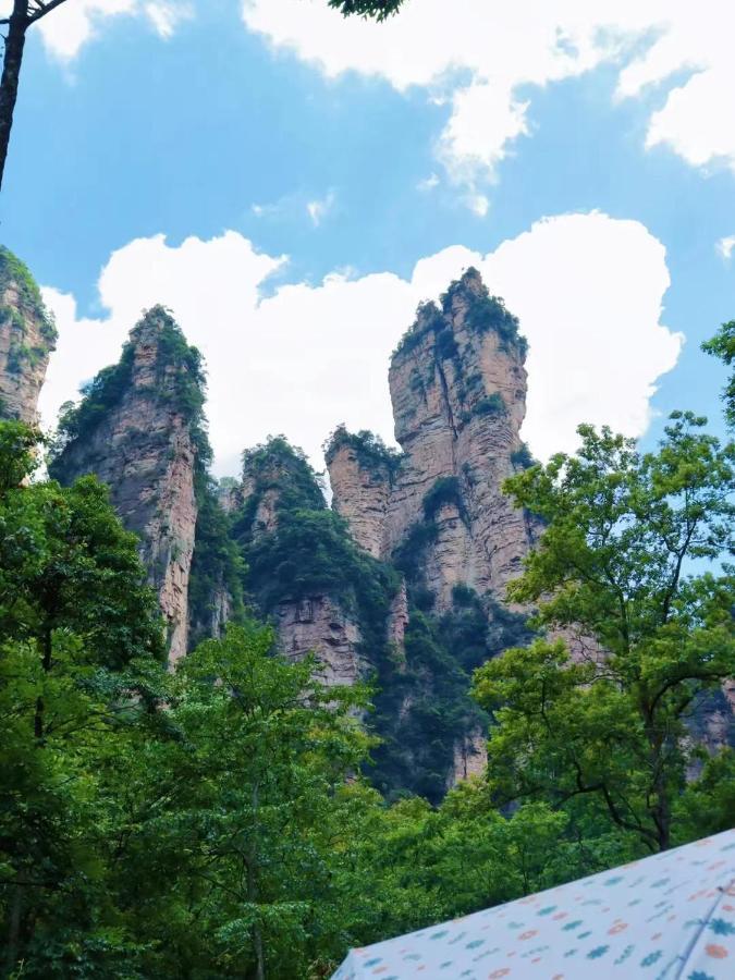Yijingju Humanistic Inn Zhangjiajie Exterior photo